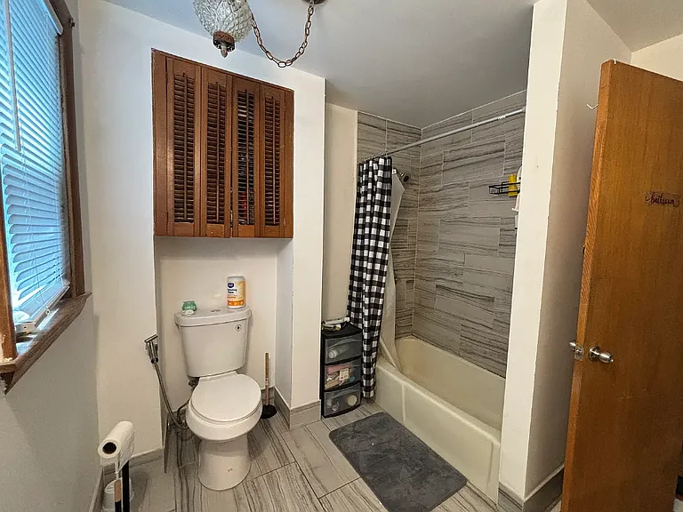35 Jefferson St #1 — Photo 7