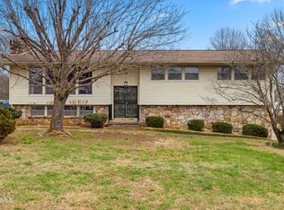 936 Roderick Rd, Knoxville, TN 37923