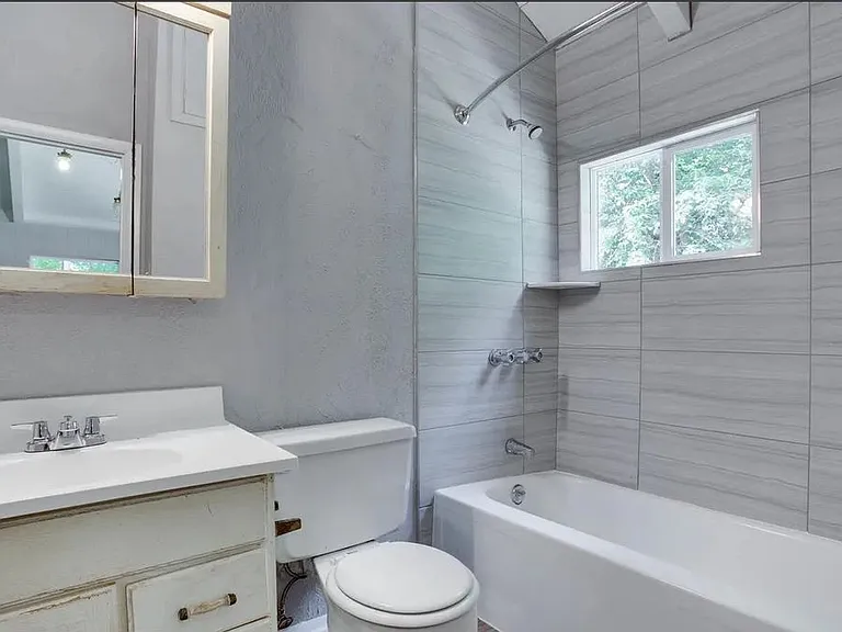 982 Golden West Way — Photo 11
