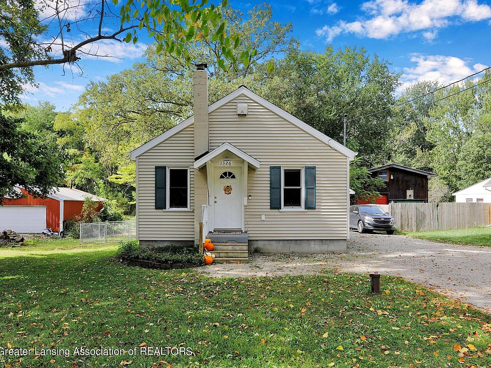1st image of 1326 Marcy Ave