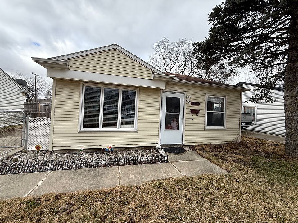1st image of 3831 Linwood Ave
