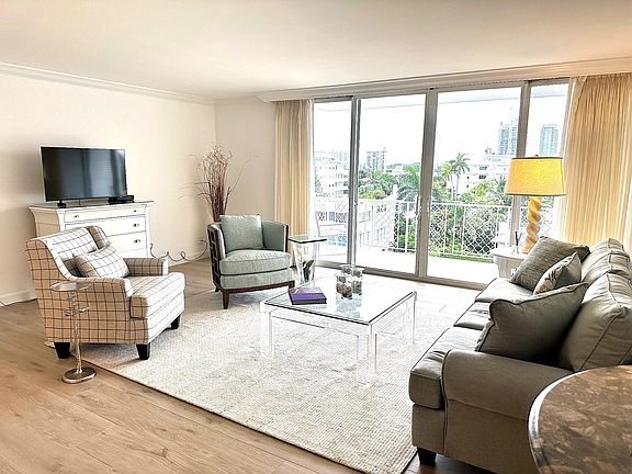2nd image of 354 Chilean Ave APT 6C