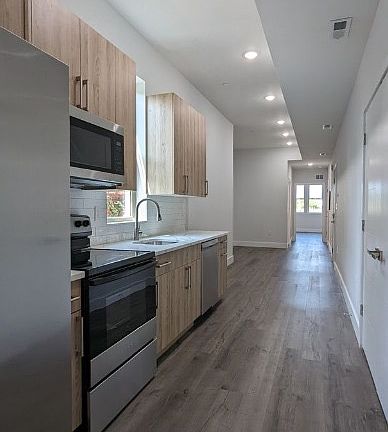 3rd image of 2217 N 10th St #1007A