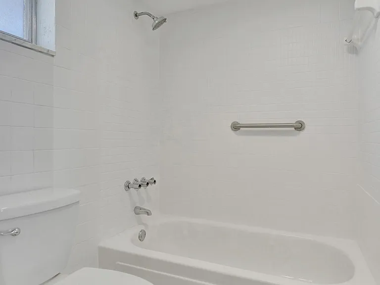 2640 Garden Dr S #301 — Photo 28