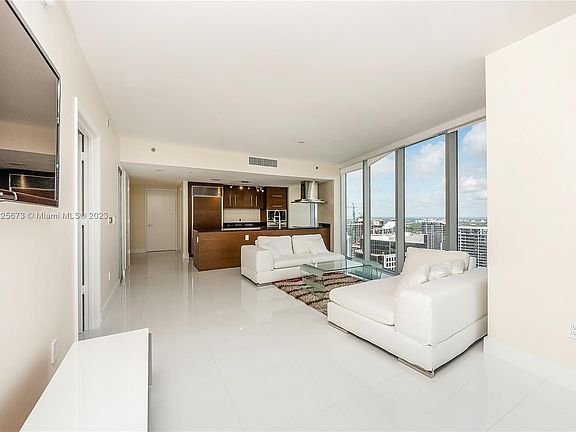 4th image of 495 Brickell Ave Unit Penthouse 5710