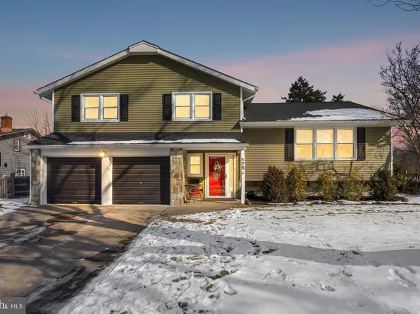 175 Ramblewood Pkwy, Mount Laurel, NJ 08054