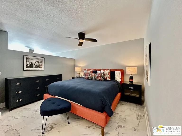 515 Desert Lakes Dr — Photo 27
