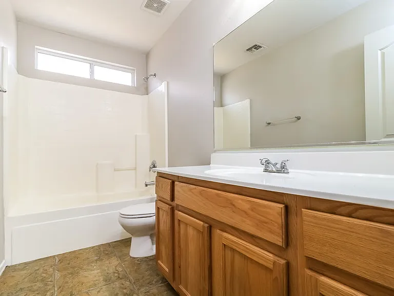 11542 W Mountain View Rd — Photo 16