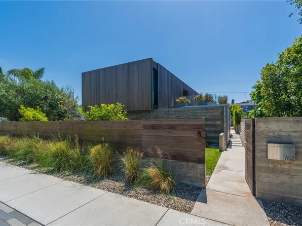 762 Rosecrans Ave, Manhattan Beach, CA 90266