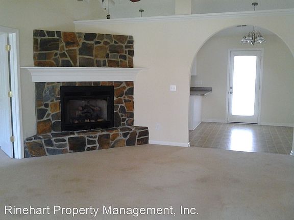 4th image of 1680 Norris Dr