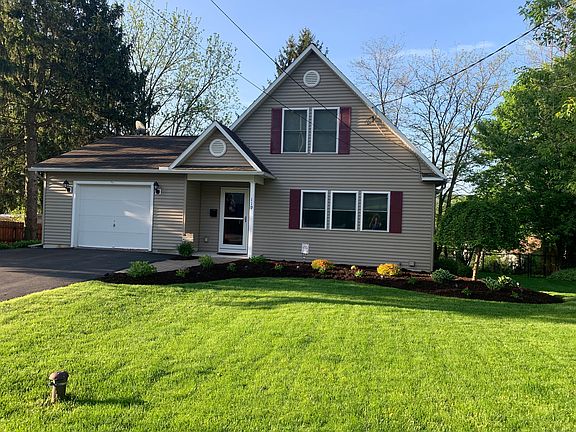 2nd image of 119 Pardee Ave