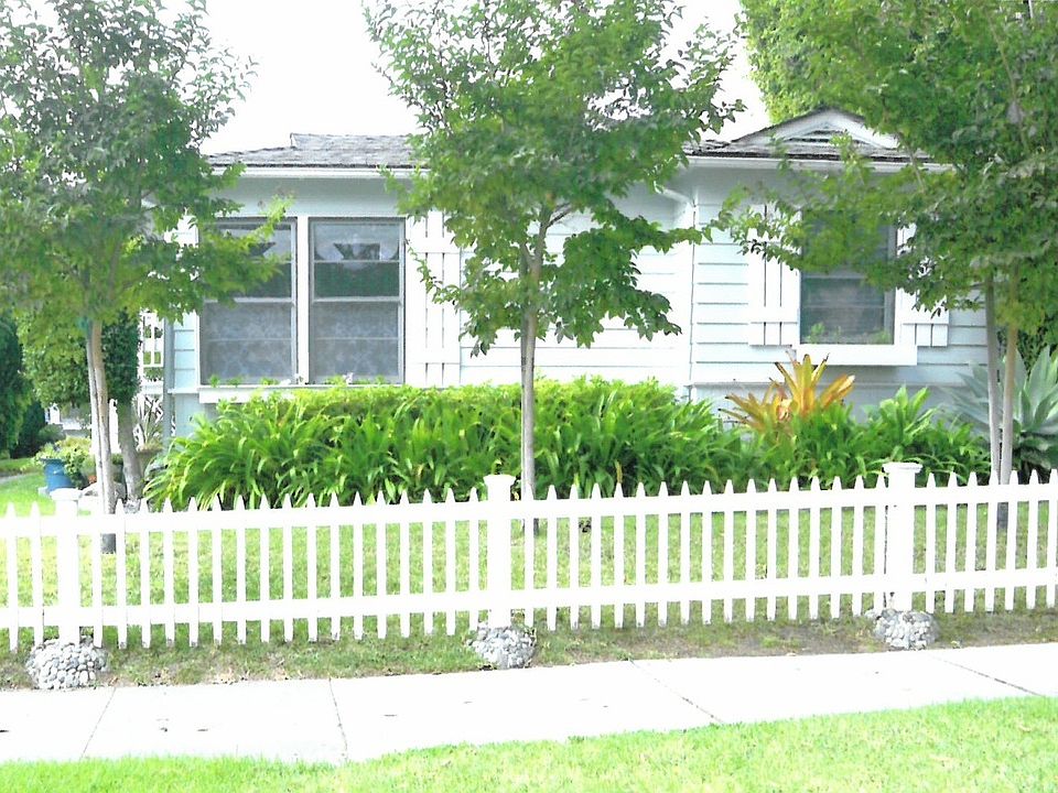 1st image of 948 12th St