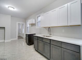 189 Chapman St, Orange, NJ 07050