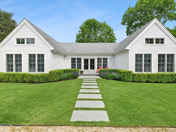 65 Montauk Hwy, East Hampton, NY 11937