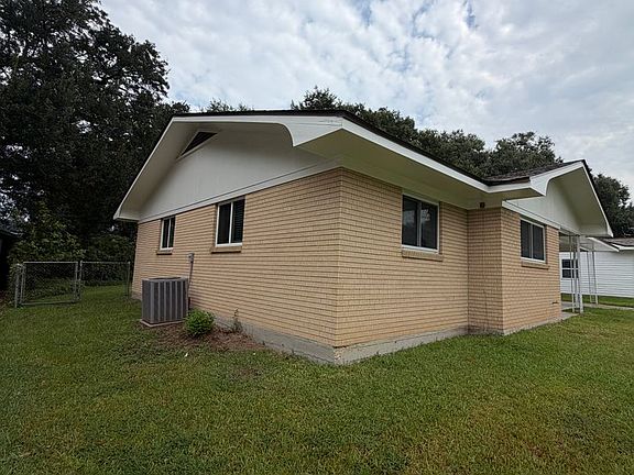 3rd image of 115 Choctaw Rd