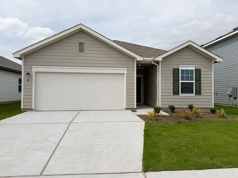 616 Wesley Miller Ln — Photo 1