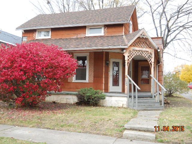 1st image of 224 W Pleasant St