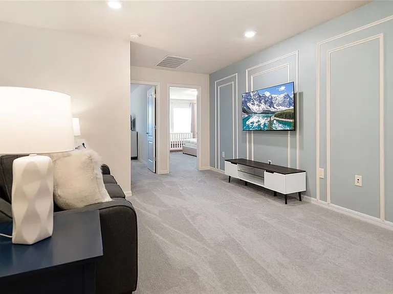 7525 Oak Spring Ln — Photo 12
