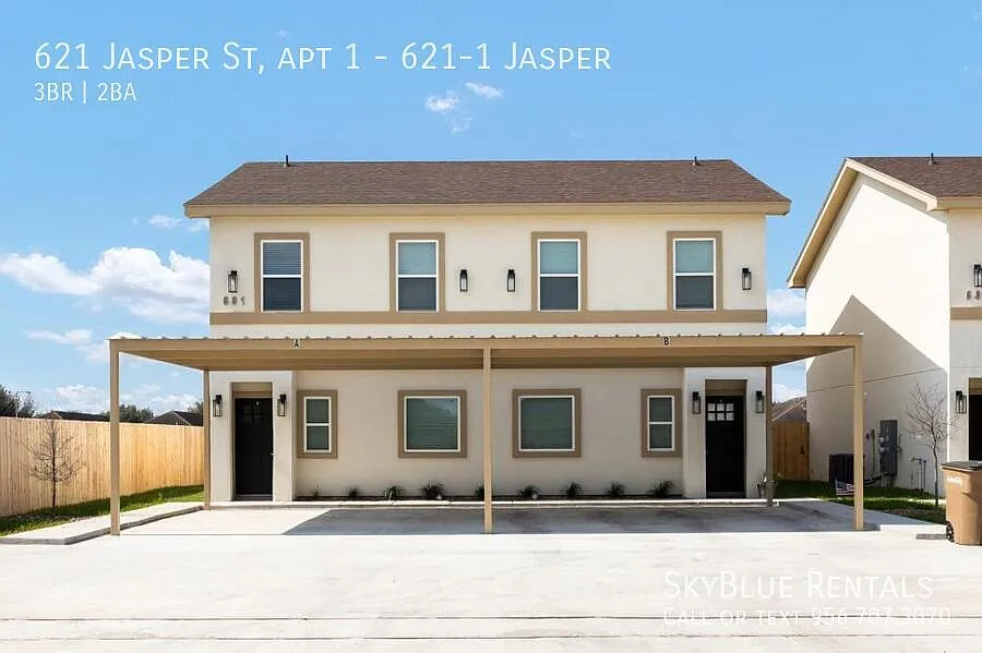 Building Photo - 621 Jasper St #1