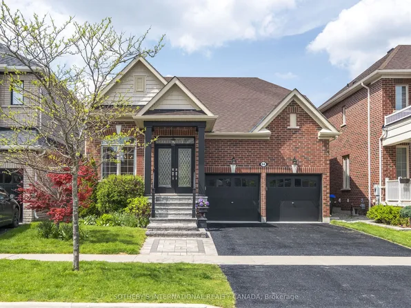 64 Weaver Ter, New Tecumseth, ON L0G 1W0