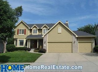 4400 Birch Creek Dr, Lincoln, NE 68516