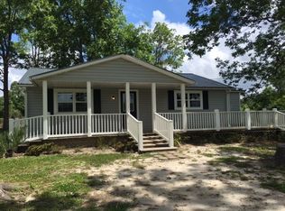 528 Haws Run Rd, Jacksonville, NC 28540