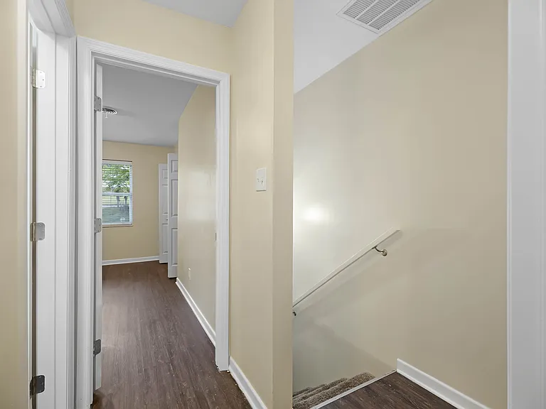 1405 Forest Ave #1405 — Photo 17