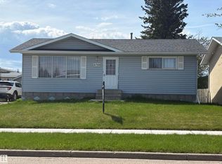 4706 45th St, Saint Paul, AB T0A3A3