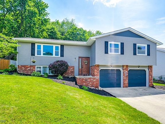 2nd image of 2785 Lee Dr