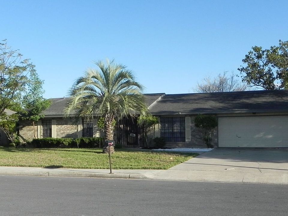 1st image of 634 Waterside Dr