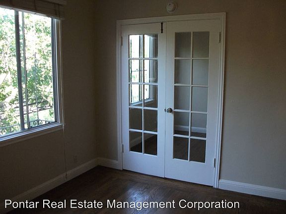 5th image of 1285 Oak Grove Ave APT 09