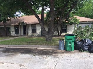 1102 E Hook St, Stephenville, TX 76401