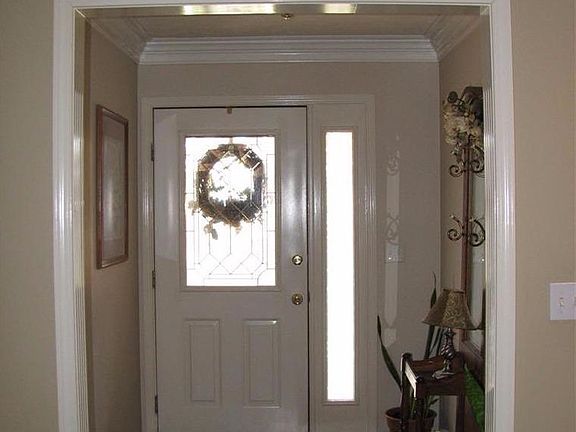 5th image of 175 Country Club Estates Dr SE