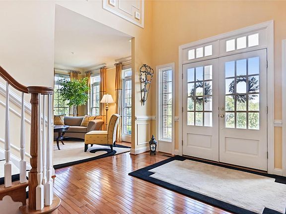 5th image of 8601 Augusta Farm Ln #47