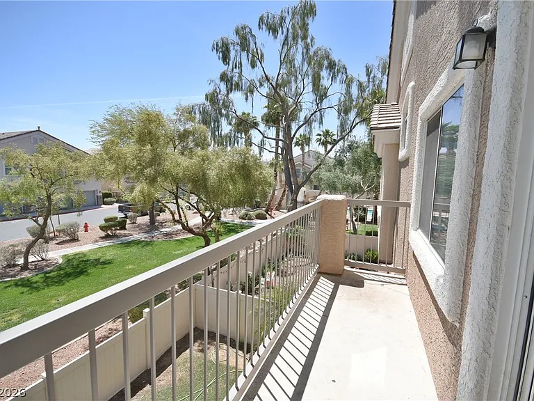 6555 Bucking Horse Ln #103 — Photo 31