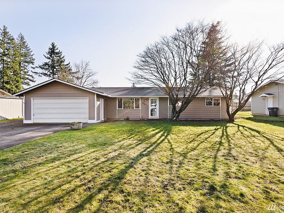Wonderful front yard to demonstrate your gardening creativity or for fun activities. Priced to sell... this stick-built house won't last long!