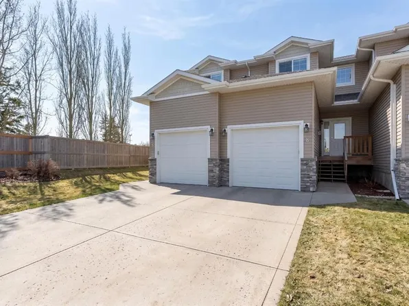 8 N Ross Close, Sylvan Lake, AB T4S 0K4
