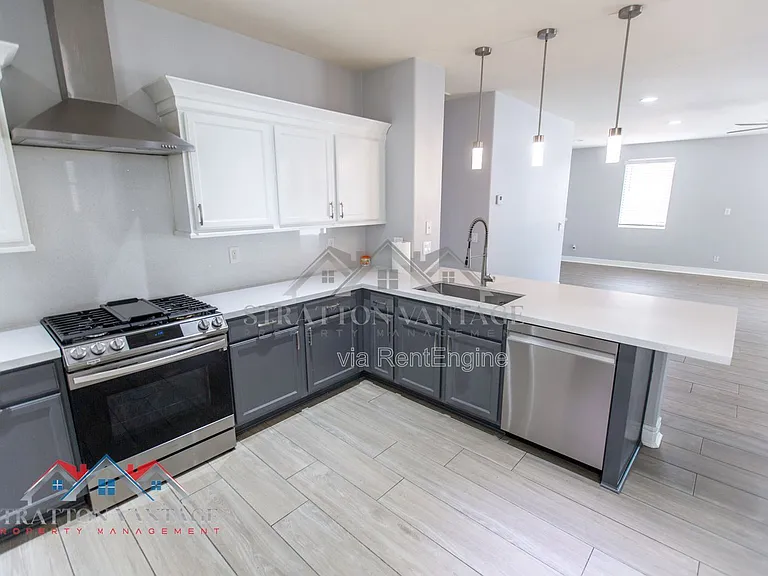 3068 E Ravenswood Dr — Photo 13