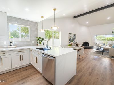 2741 E WHITTON Avenue, Phoenix, AZ, 85016