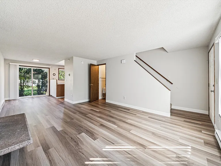 5847-5855 SE Holgate Blvd #5855 — Photo 21