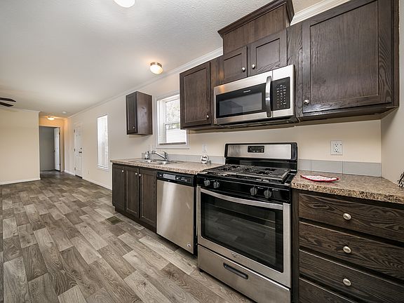 2nd image of 38000 Le Chateau Blvd #215