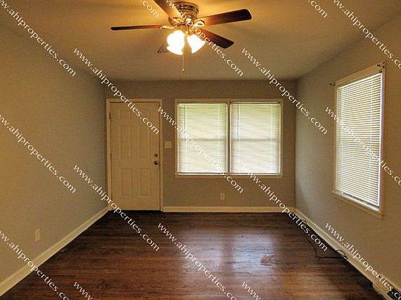 5th image of 1910 Blue Bird Ave NW
