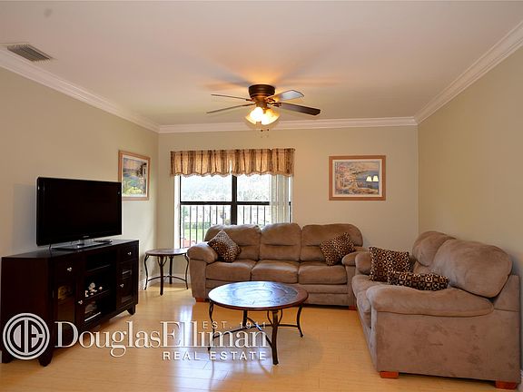 3rd image of 4624 Carambola Cir N #2706