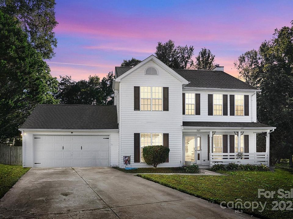 1st image of 1565 Forest Glen Ln
