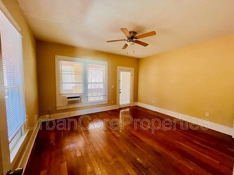 315 7th Ave N #3 — Photo 4