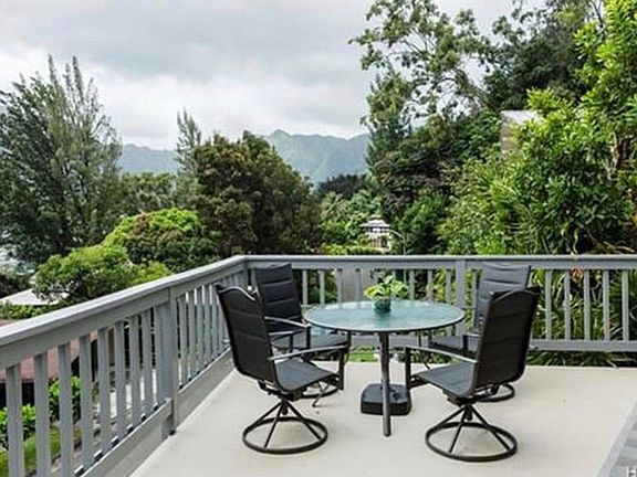 3rd image of 3321 Anoai Pl