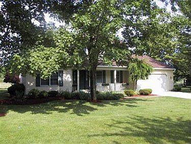1st image of 586 Marbrook Ln