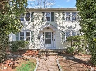 35 Ardsley Rd, Stamford, CT 06906