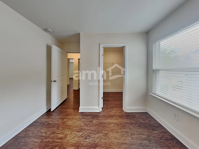 134 McBee St — Photo 13