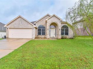 2106 Boulder Ridge Trl, Mansfield, TX 76063